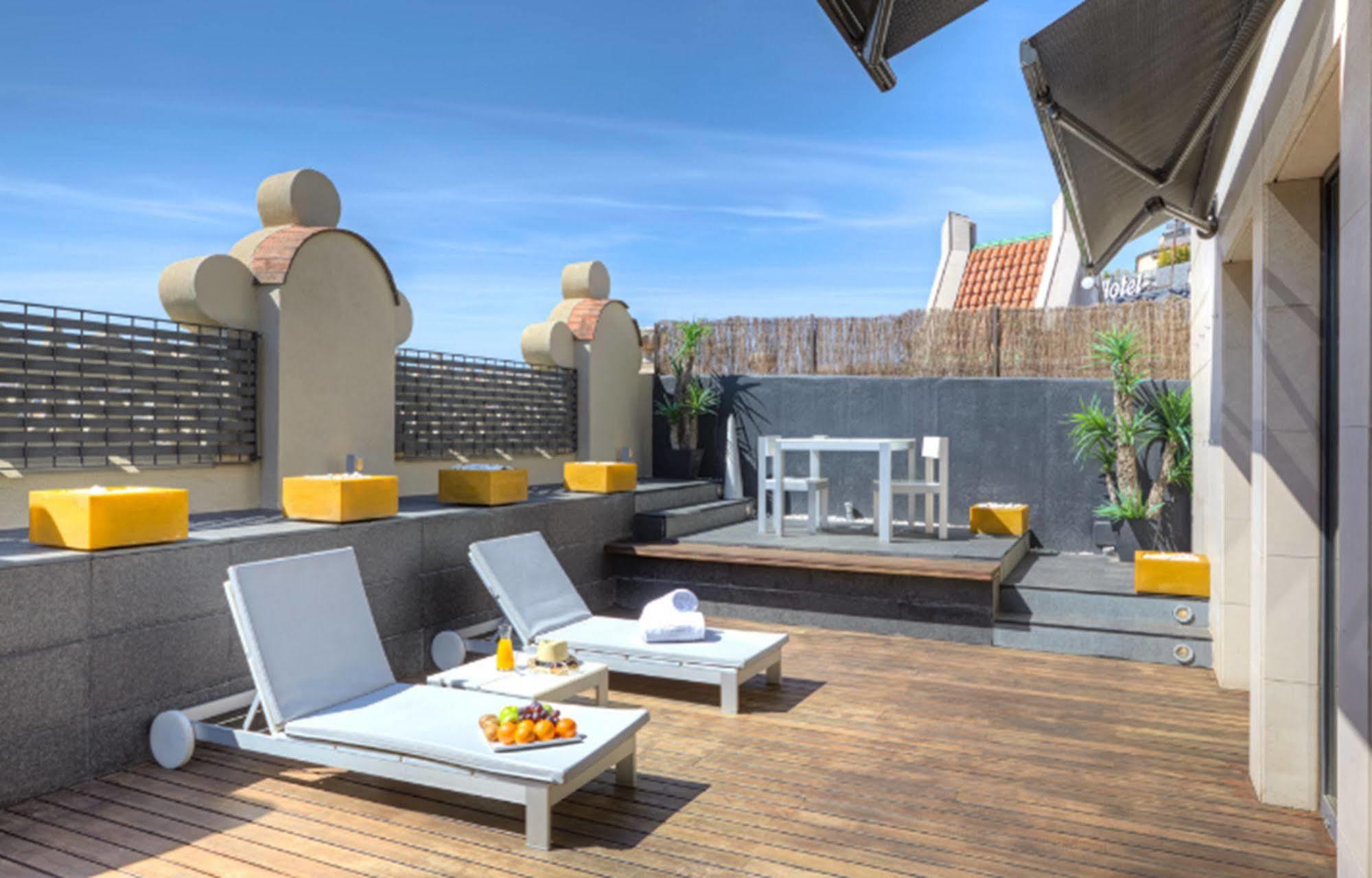 Sixtytwo Hotel Barcelona Ngoại thất bức ảnh